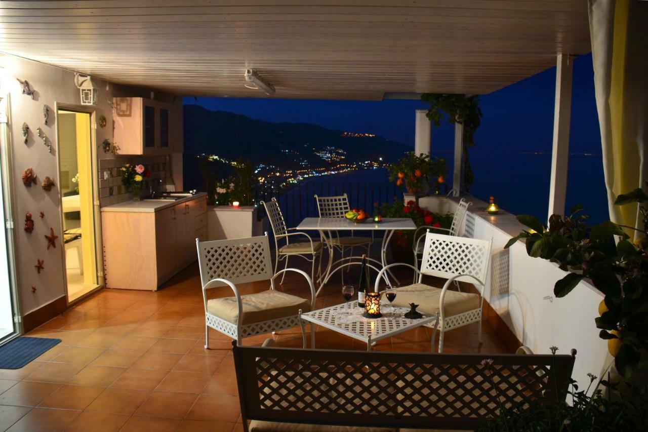Apartment L'Attico Taormina Zewnętrze zdjęcie